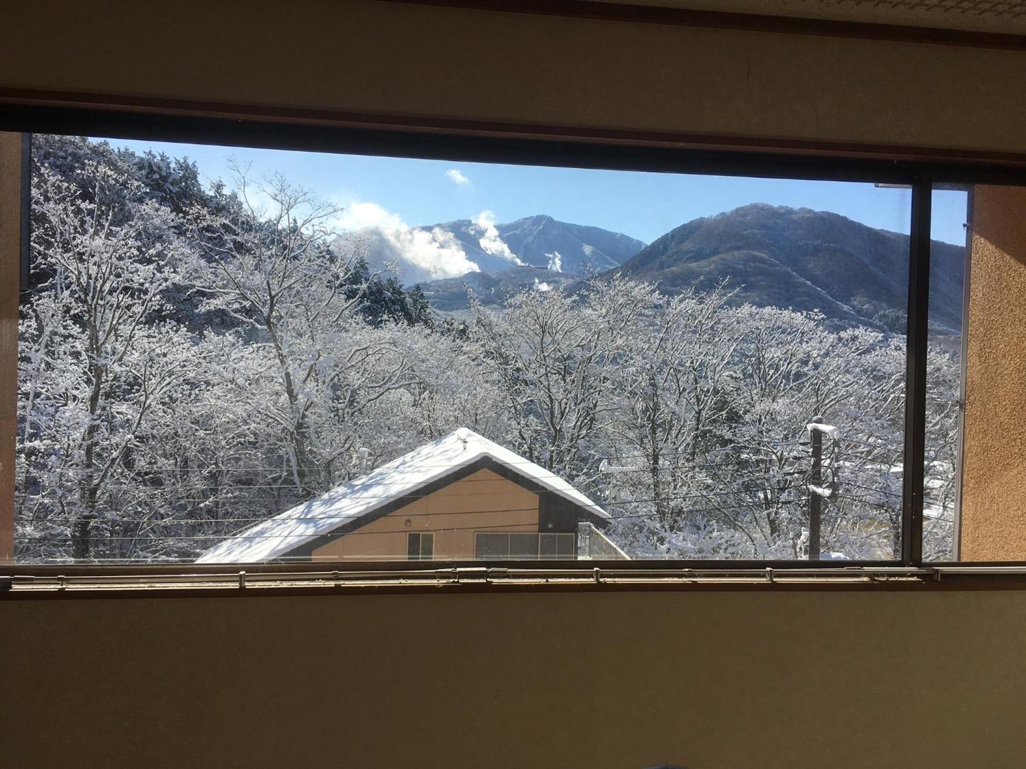 Готель Hakone Fura Екстер'єр фото